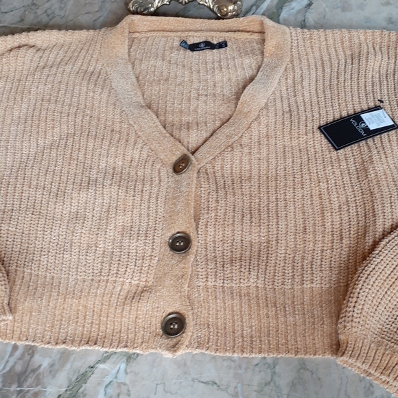 Volcom Sweaters - VOLCOM Crop sweater